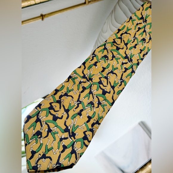 Authentic Dior Tie - Picture 10 of 14